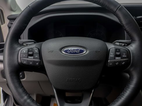 Used 2024 Ford Transit 350 XLT RWD image 25