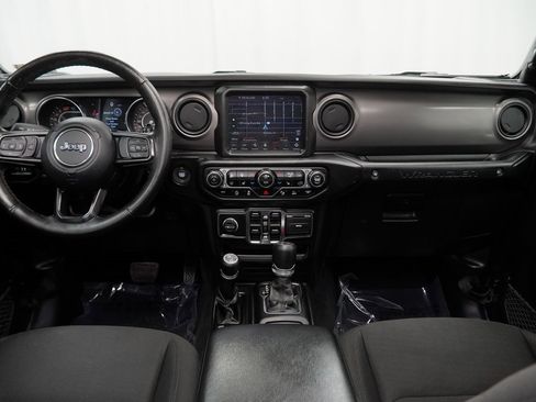 Certified 2021 Jeep Wrangler Unlimited Sport image 27