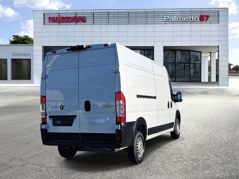 Used 2025 RAM ProMaster 2500 w/ Convenience Group FWD image 6