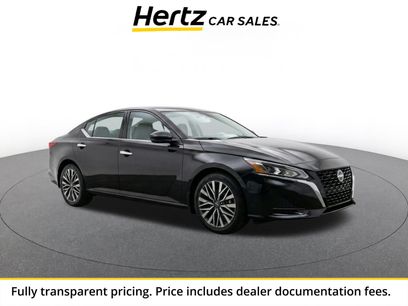 Used 2025 Nissan Altima 2.5 SV