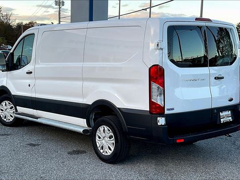 Used 2024 Ford Transit 250 Low Roof w/ Exterior Upgrade Package RWD image 11