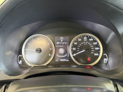 Used 2016 Lexus IS 200t image 10