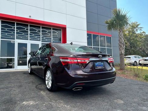 Used 2013 Toyota Avalon Limited w/ Technology Pkg image 6