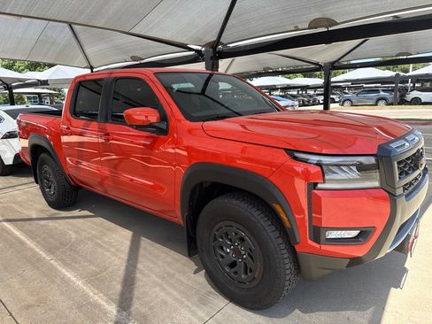 New 2026 Nissan Frontier Pro-X w/ Pro-X Convenience Package RWD image 6