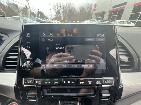 Used 2019 Honda Odyssey EX-L image 18