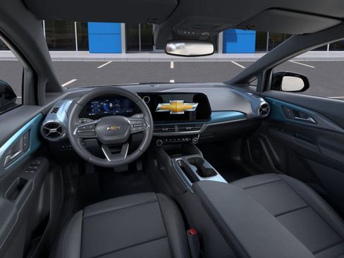 New 2026 Chevrolet Equinox EV LT image 15