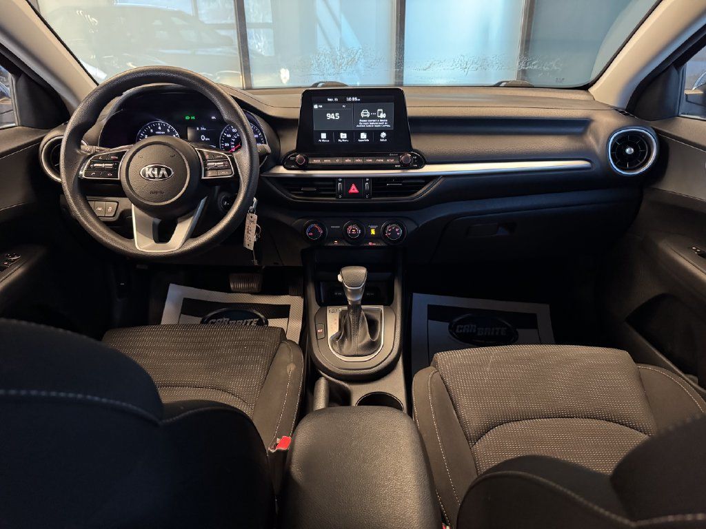 Used 2021 Kia Forte LXS FWD image 9