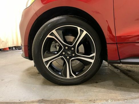 Certified 2019 Ford Edge ST w/ Convenience Package AWD/4WD image 48