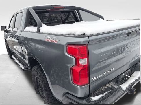 Used 2019 Chevrolet Silverado 1500 LT Trail Boss image 17