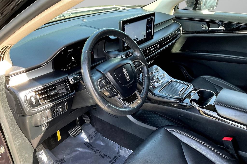 Used 2022 Lincoln Nautilus AWD w/ Premium Package image 17