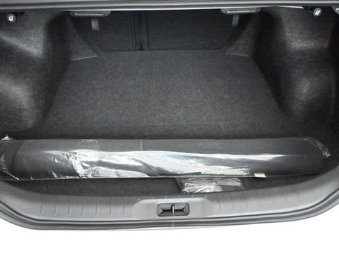 Used 2025 Nissan Altima 2.5 S FWD image 24