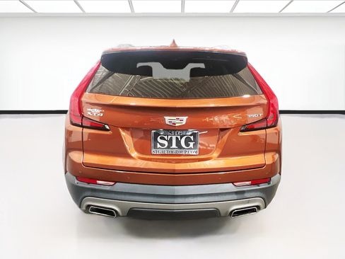 Used 2021 Cadillac XT4 Premium Luxury FWD image 5