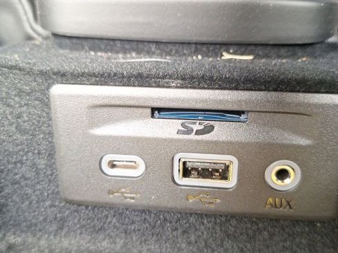 Used 2023 Chevrolet Corvette Stingray Coupe w/ 1LT image 27