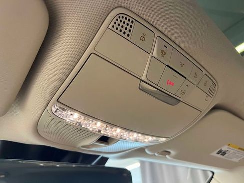Certified 2022 Mercedes-Benz GLC 300 4MATIC image 31