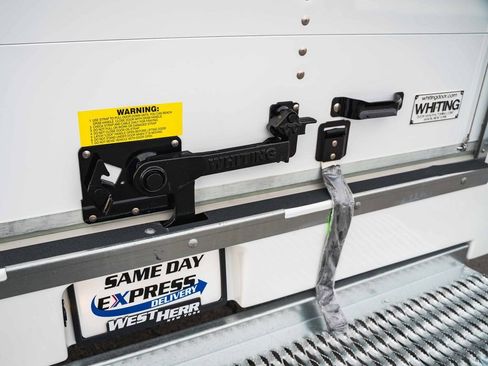 New 2025 Chevrolet Express 3500 Work Van w/ Power Convenience Package image 10