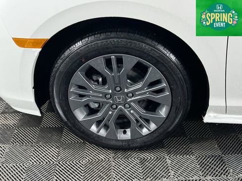 New 2026 Honda Odyssey Touring image 30