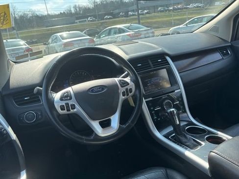 Used 2013 Ford Edge Limited AWD/4WD image 13