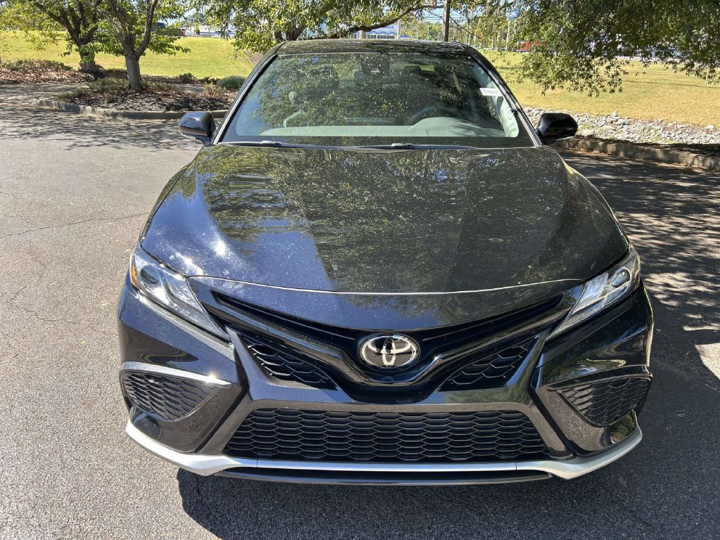 Used 2023 Toyota Camry XSE w/ Cold Weather Package FWD image 6