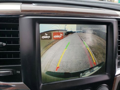 Used 2016 RAM 3500 Laramie w/ Convenience Group image 32