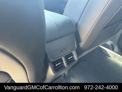 Used 2025 GMC Terrain Elevation w/ Elevation Premium Package AWD/4WD image 24