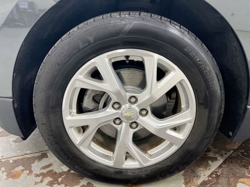 Used 2019 Chevrolet Equinox LT FWD image 26