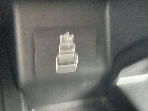 Used 2025 Ford Ranger XL w/ Trailer Tow Package image 13