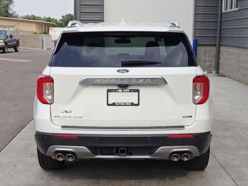 Used 2020 Ford Explorer Platinum w/ Premium Technology Package AWD/4WD image 6