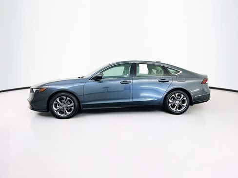 Used 2023 Honda Accord EX image 4