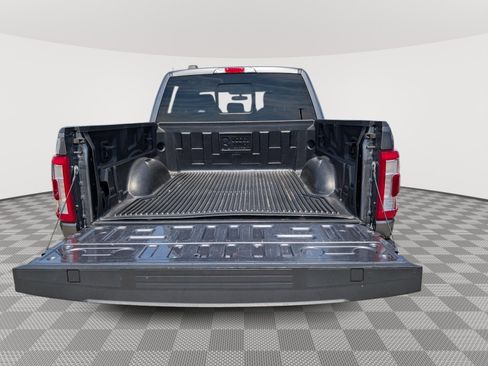 Used 2021 Ford F150 Lariat AWD/4WD image 12
