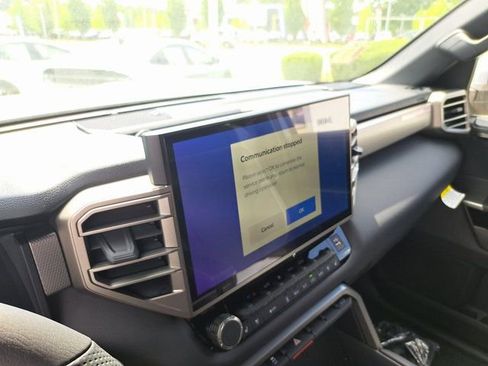 New 2026 Toyota Tundra Limited AWD/4WD image 12