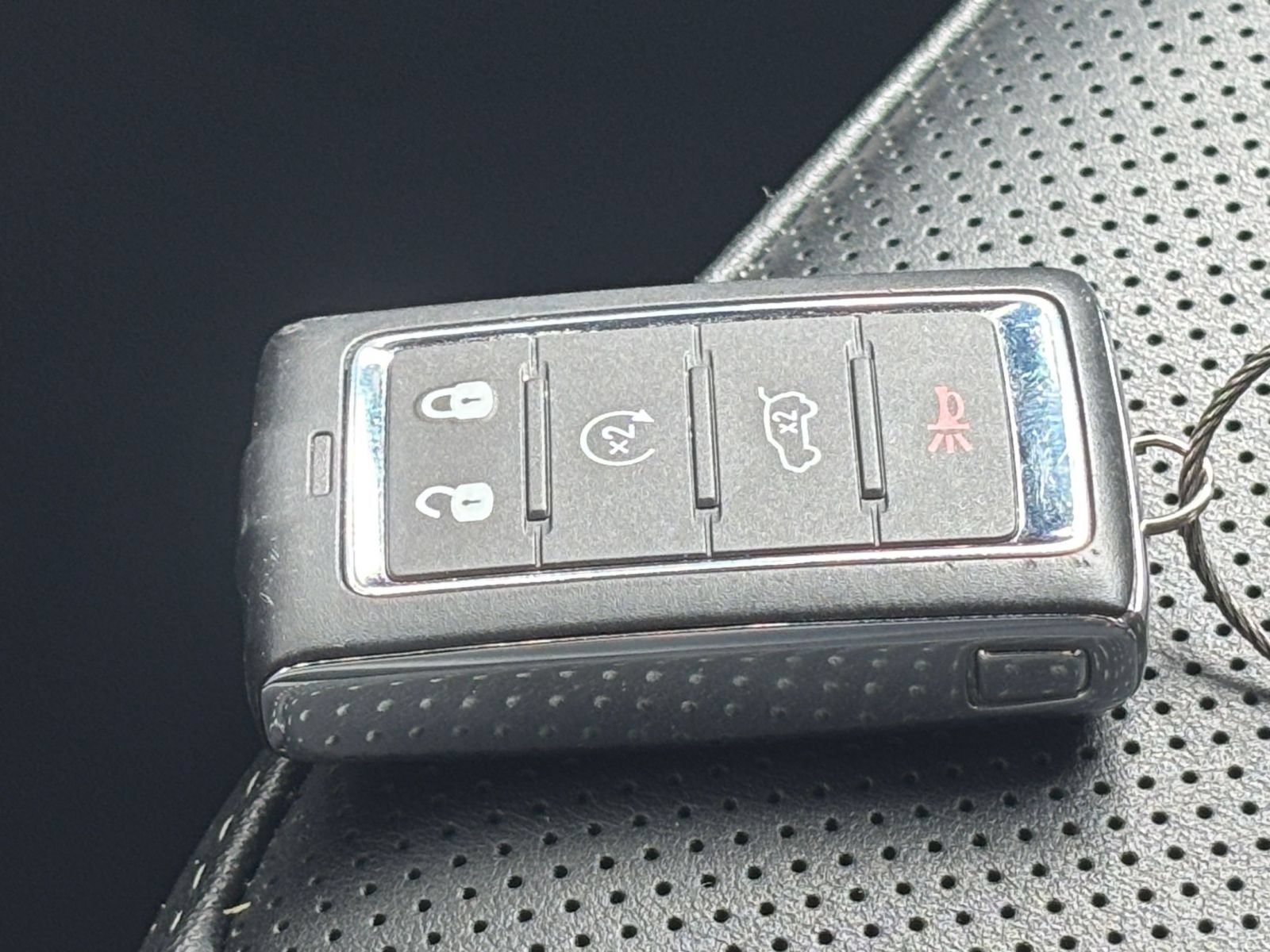 Used 2026 Jeep Grand Cherokee Limited AWD/4WD image 21