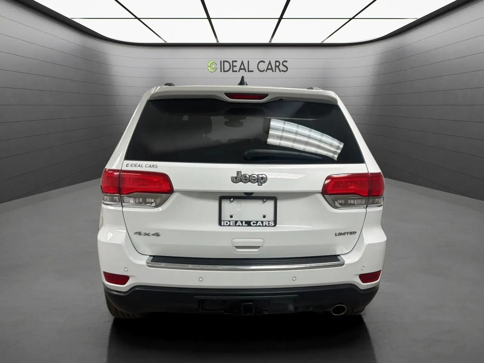 Used 2019 Jeep Grand Cherokee Limited AWD/4WD image 6