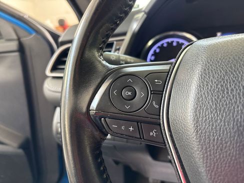 Used 2019 Toyota Camry SE FWD image 47