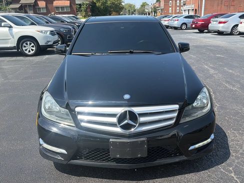 Used 2012 Mercedes-Benz C 300 4MATIC Sedan image 2
