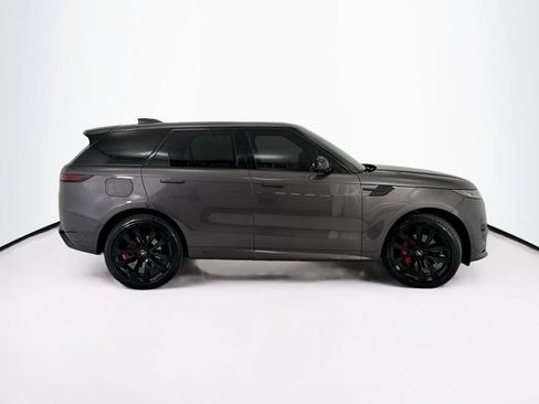 Used 2024 Land Rover Range Rover Sport Dynamic SE AWD/4WD image 4