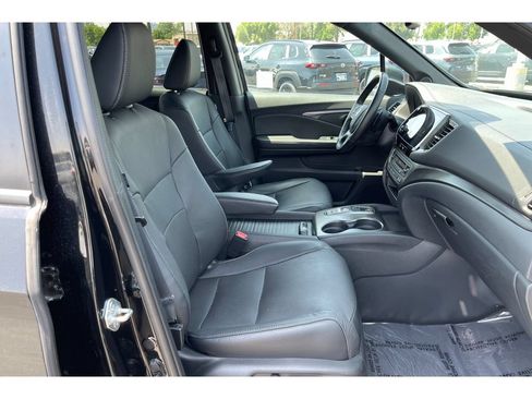 Certified 2023 Honda Passport EX-L image 19