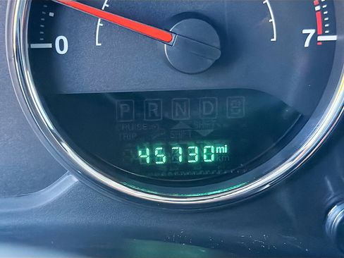 Used 2017 Jeep Wrangler Sahara w/ Mopar Chrome Edition Group image 30