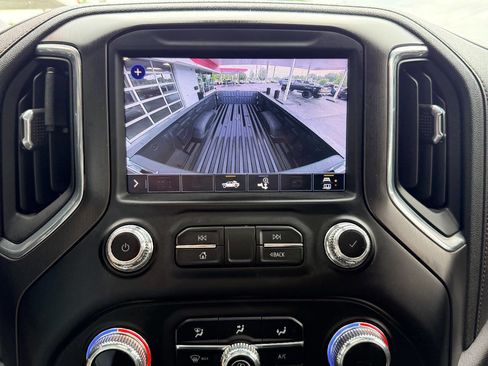 Used 2023 GMC Sierra 2500 AT4 w/ AT4 Premium Plus Package AWD/4WD image 27