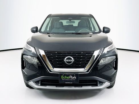 Used 2023 Nissan Rogue S AWD/4WD image 2