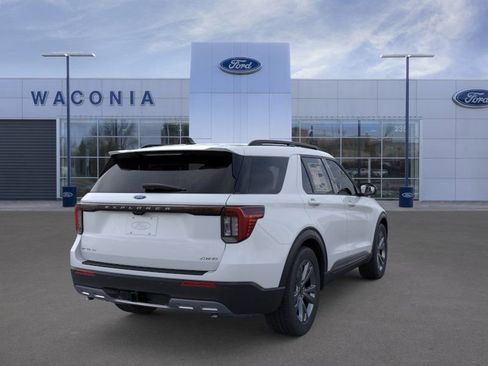 New 2026 Ford Explorer Active AWD/4WD image 8