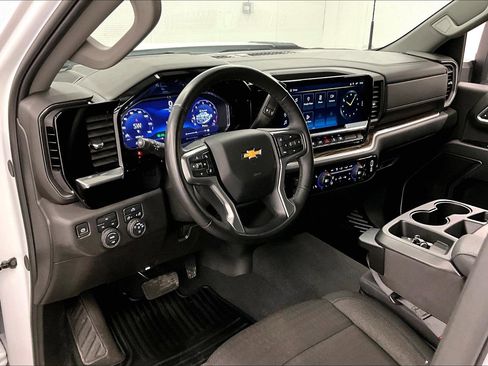 Used 2025 Chevrolet Silverado 2500 LT w/ Convenience Package AWD/4WD image 14