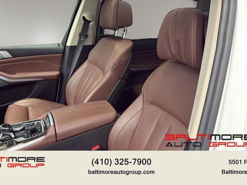 Used 2020 BMW X7 xDrive40i w/ Luxury Seating Package AWD/4WD image 10