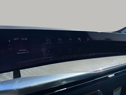 New 2026 Cadillac Escalade IQ Luxury 2 image 37