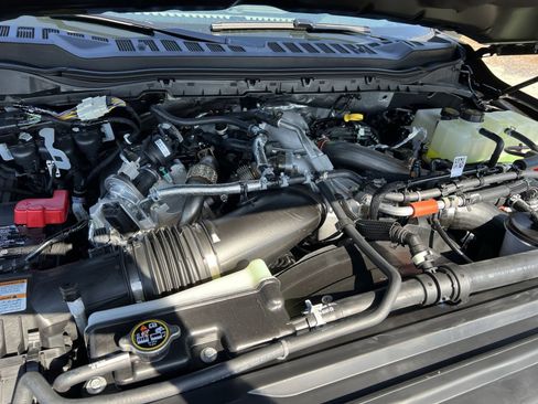 New 2026 Ford F450 Platinum image 28