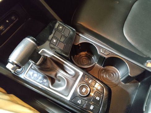 Used 2023 Kia Sportage EX image 26