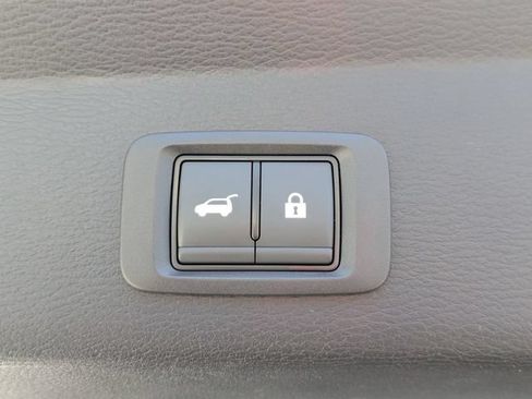 Used 2025 Mitsubishi Outlander SEL FWD image 14