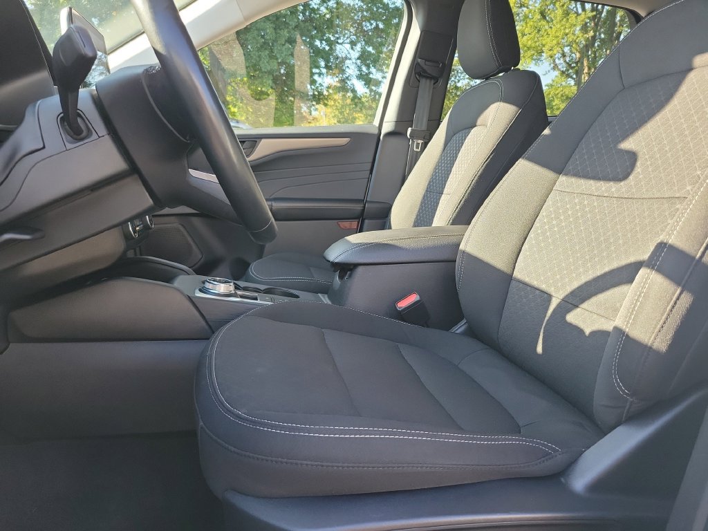 Used 2024 Ford Escape Active FWD image 22