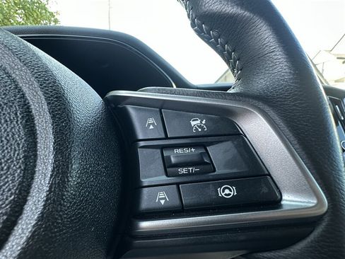 Used 2025 Subaru Outback Premium AWD/4WD image 13