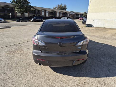 Used 2012 MAZDA MAZDA3 i Touring image 4