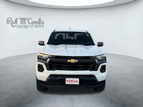 Used 2024 Chevrolet Colorado LT w/ LT Convenience Package image 8